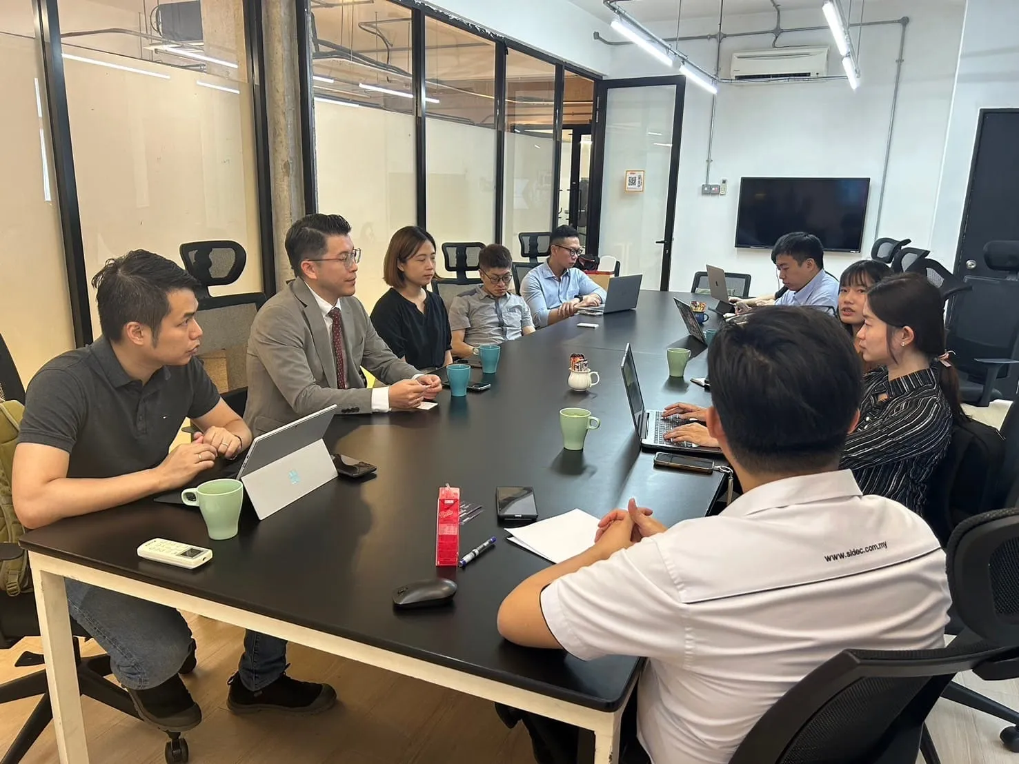 超智諮詢團隊與馬來西亞Sidec交流