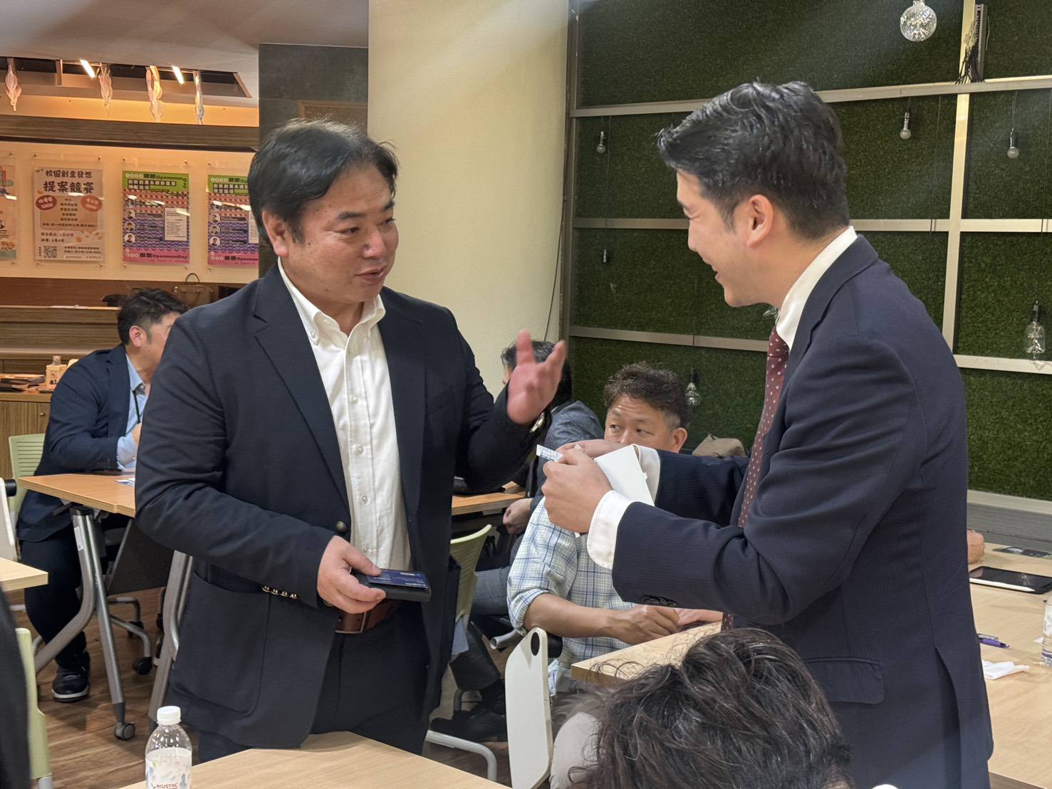 與日本企業交流